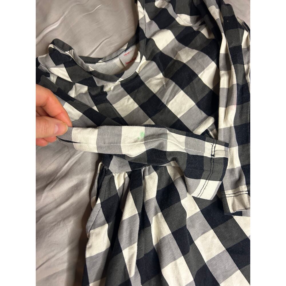 Hanna Andersson black plaid dress size 5 - Picture 2 of 6